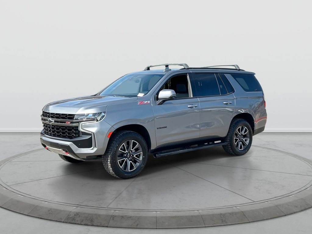 Used 2021 Chevrolet Tahoe Z71 w/ Luxury Package AWD/4WD image 4