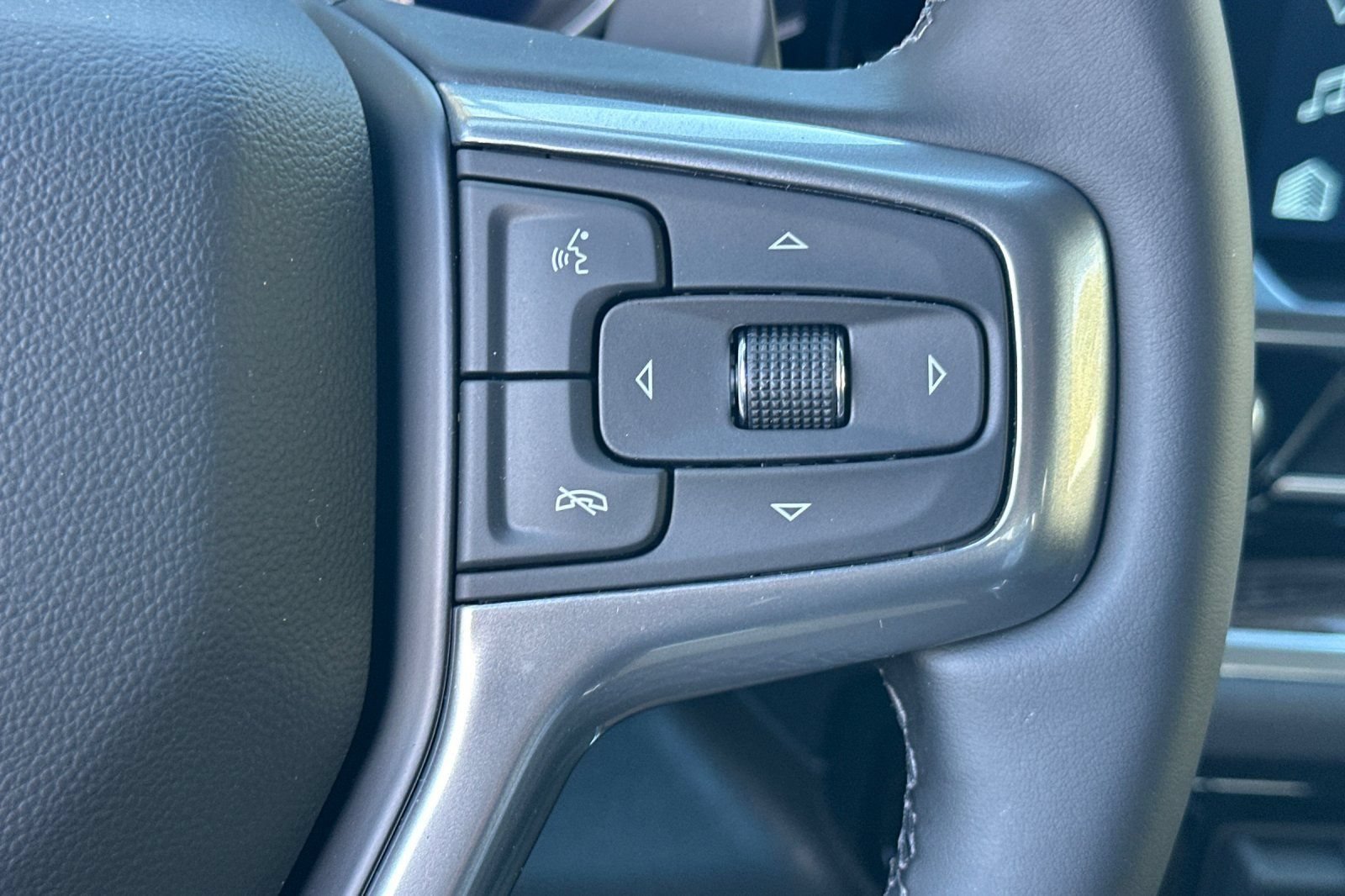 New 2026 Chevrolet Silverado 1500 RST w/ Convenience Package II AWD/4WD image 26