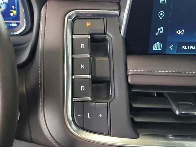 Used 2024 Chevrolet Suburban LT image 20