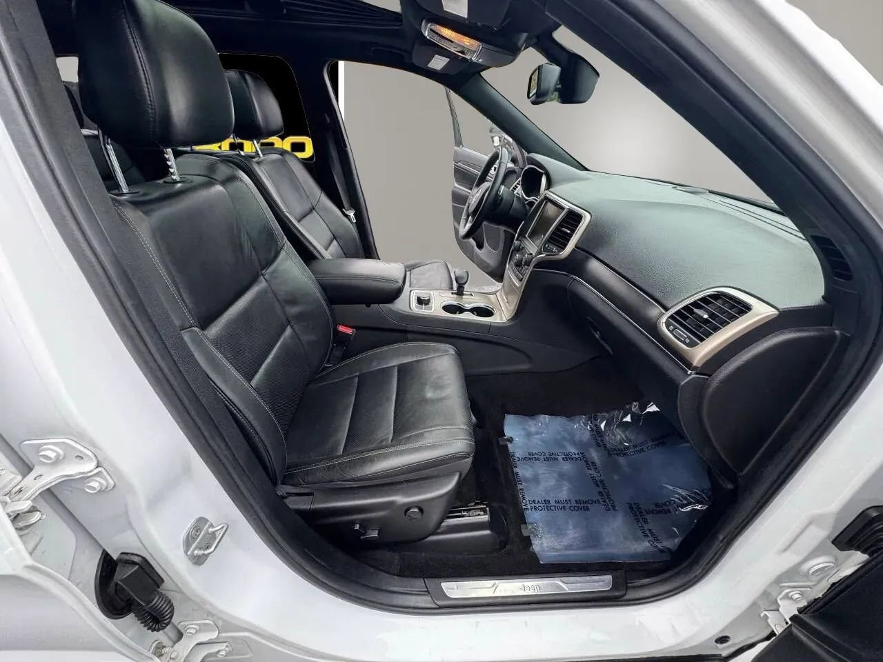 Used 2014 Jeep Grand Cherokee Limited w/ Luxury Group II image 14