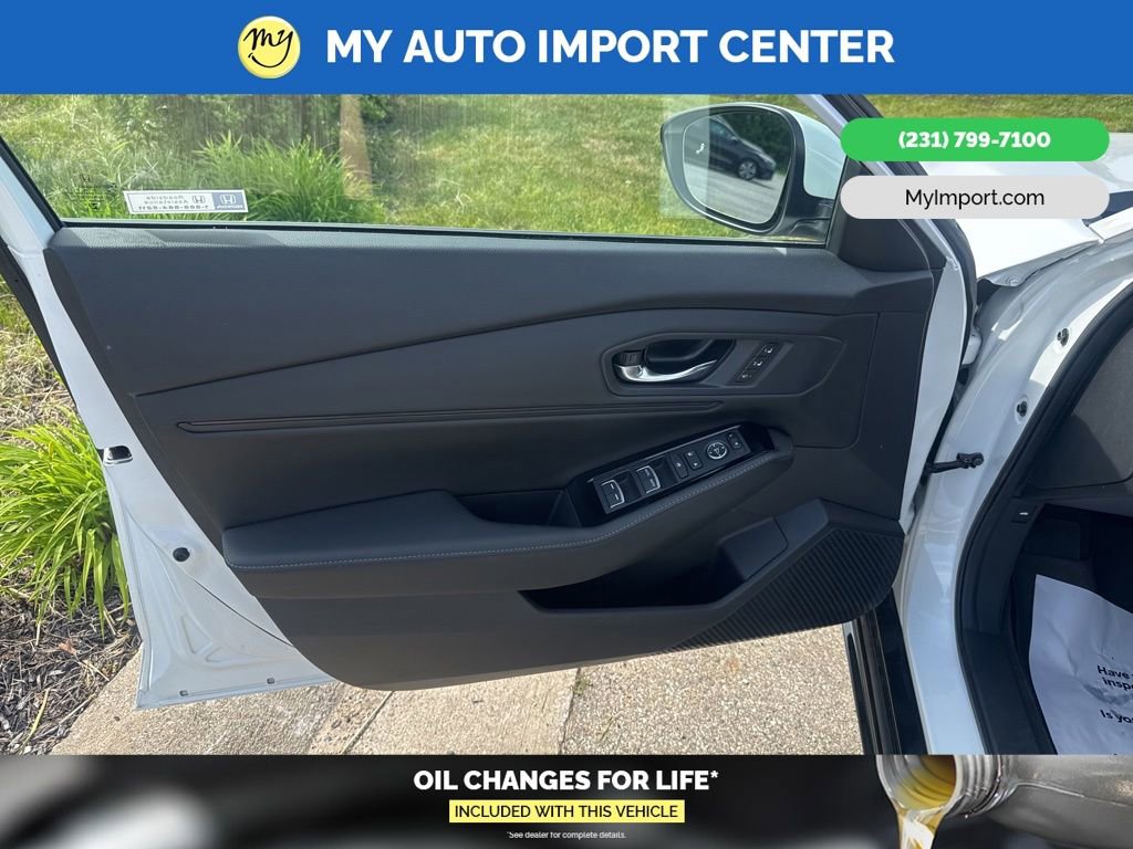 Used 2023 Honda Accord Touring image 10