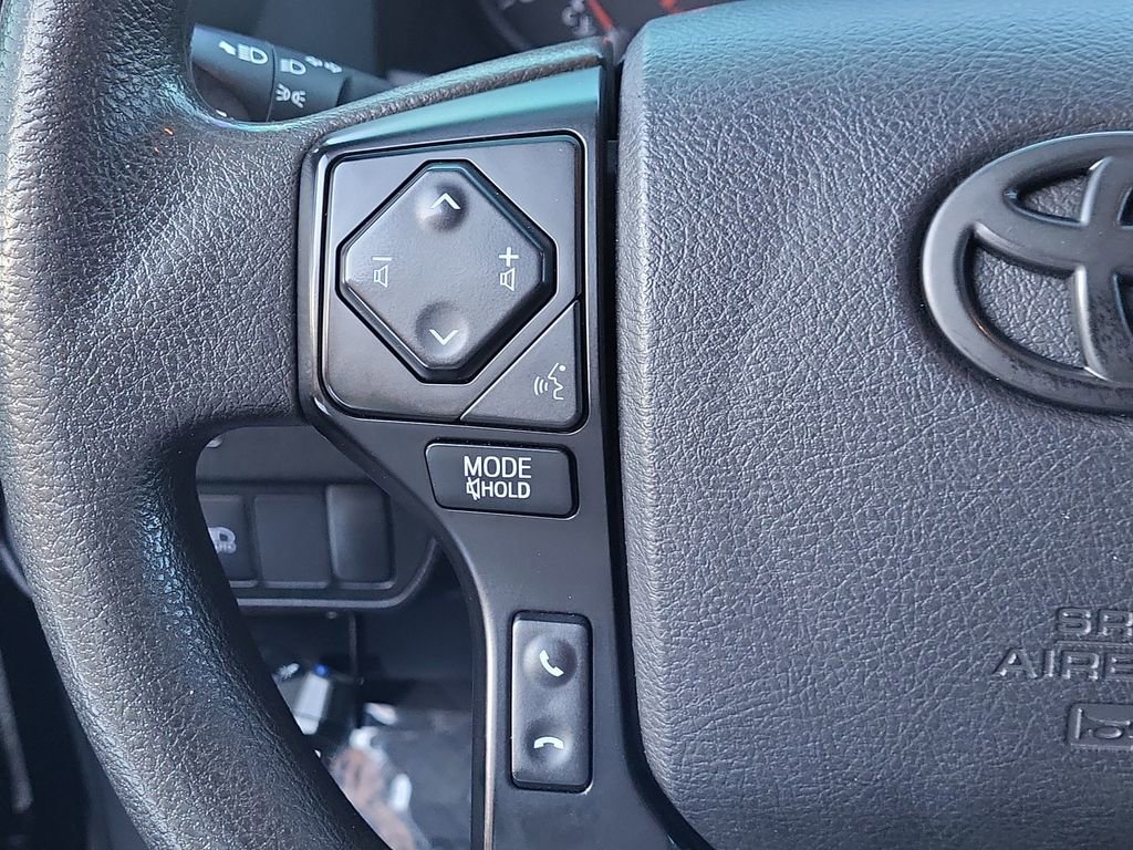 Used 2022 Toyota Tacoma SR AWD/4WD image 22