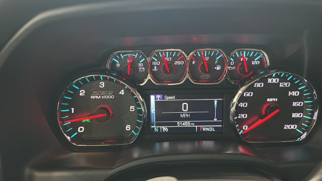 Used 2018 Chevrolet Silverado 1500 LT w/ LT Plus Package AWD/4WD image 15
