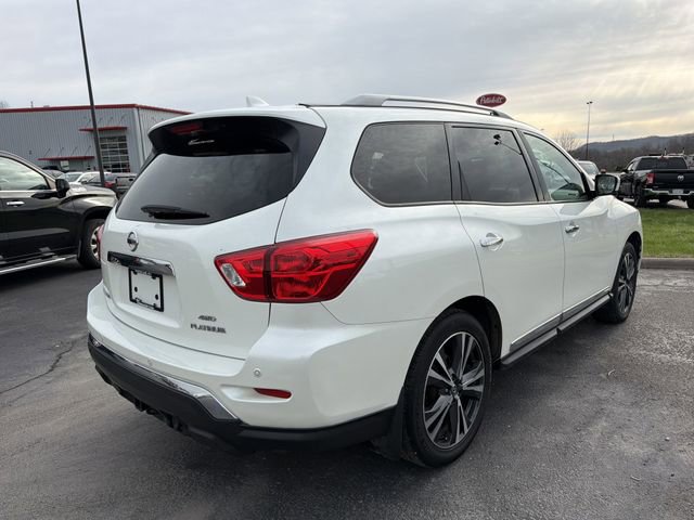 Used 2020 Nissan Pathfinder Platinum image 4