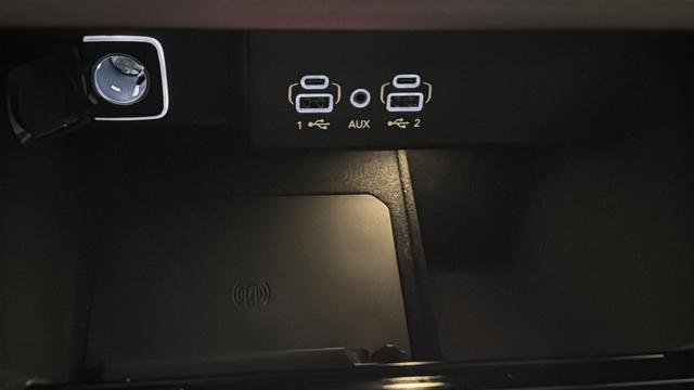 Used 2022 Jeep Wagoneer Series II AWD/4WD image 38