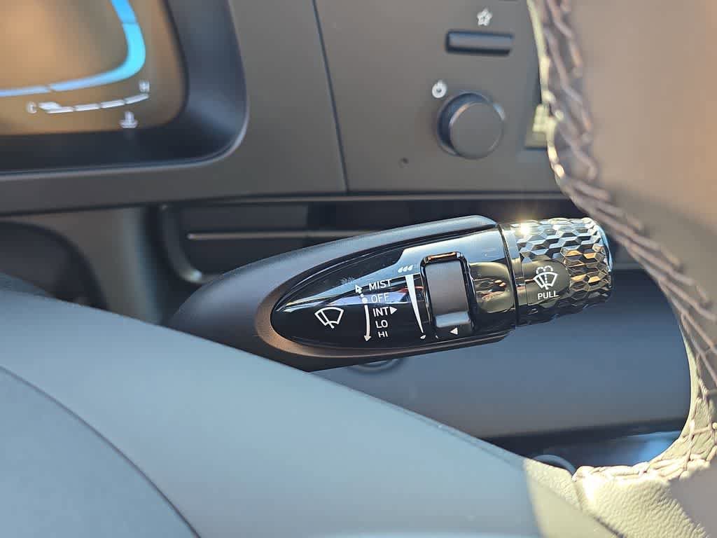New 2026 Hyundai Elantra Sport FWD image 27