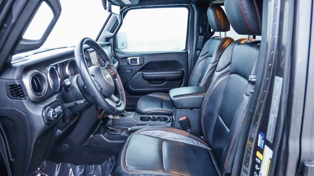Certified 2021 Jeep Gladiator Willys image 19