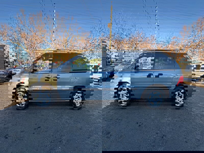 Used 2005 Ford Freestar SE image 8