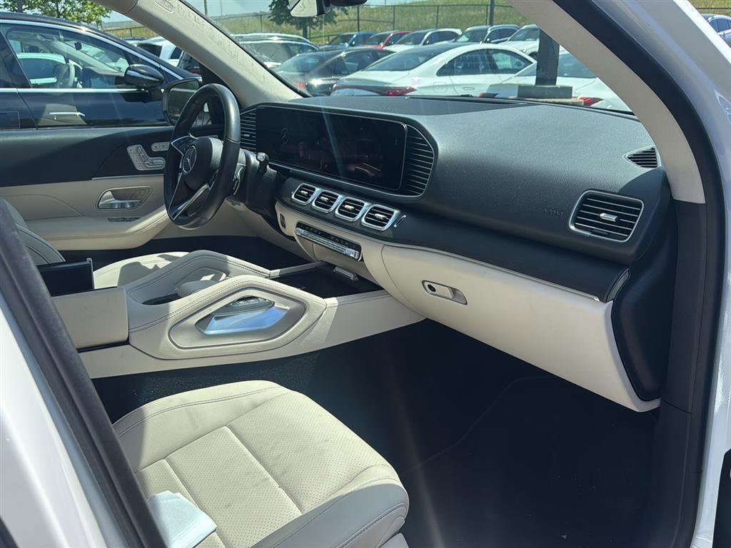 Used 2024 Mercedes-Benz GLE 450 4MATIC image 7