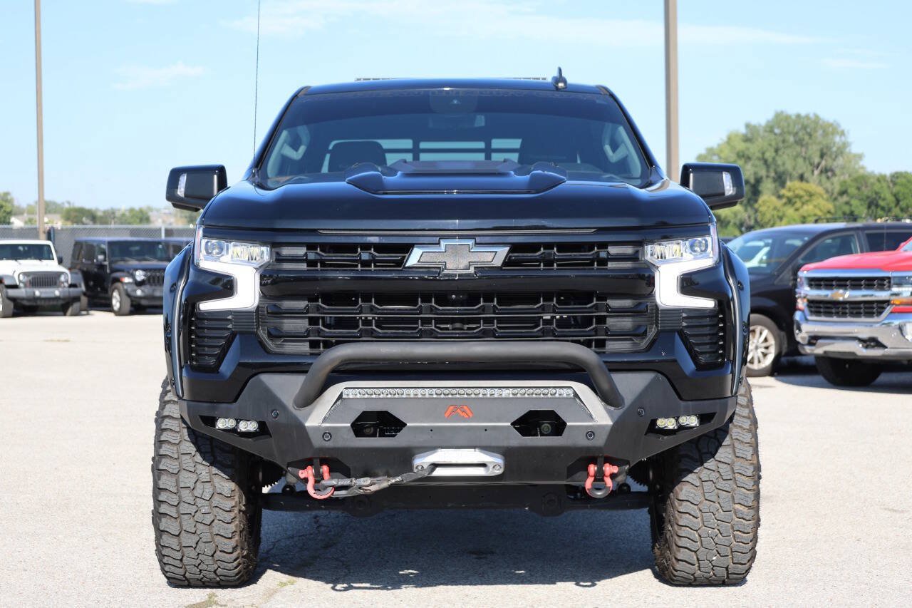 Used 2024 Chevrolet Silverado 1500 RST w/ All Star Edition Plus AWD/4WD image 2