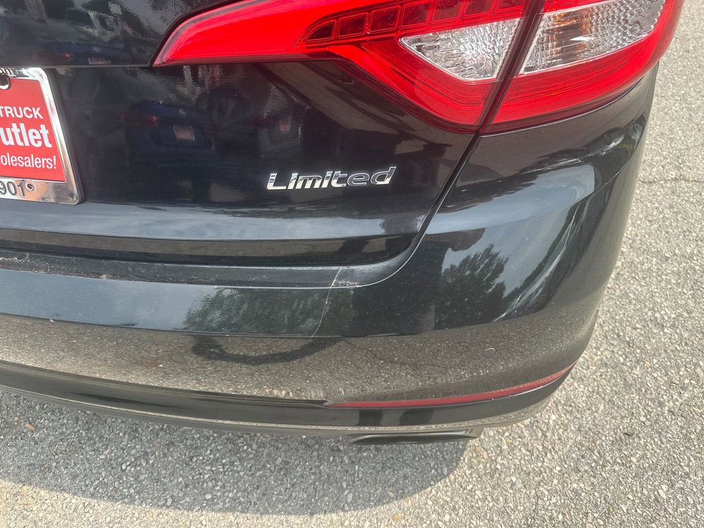 Used 2017 Hyundai Sonata Limited w/ Ultimate Package 04 FWD image 23