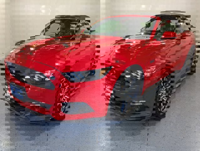 Used 2017 Ford Mustang GT Premium w/ Equipment Group 401A image 3