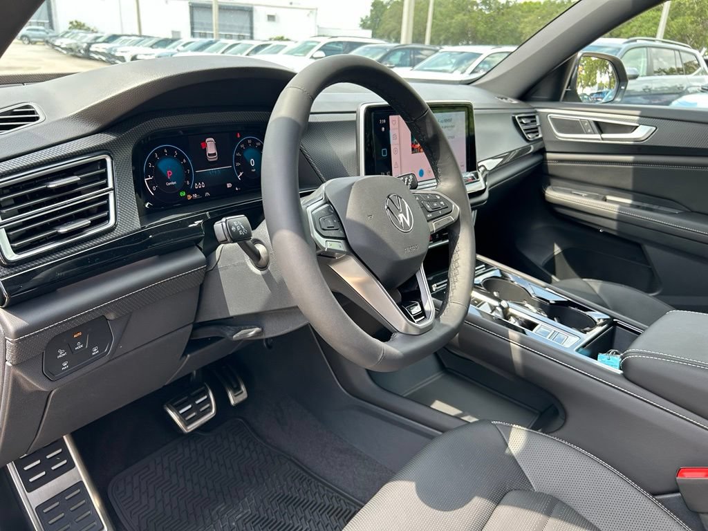 New 2026 Volkswagen Atlas Cross Sport SEL R-Line AWD/4WD image 16