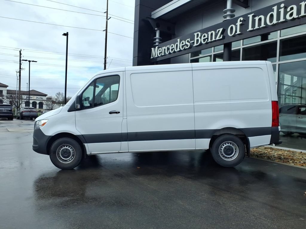 Used 2026 Mercedes-Benz Sprinter 2500 image 3