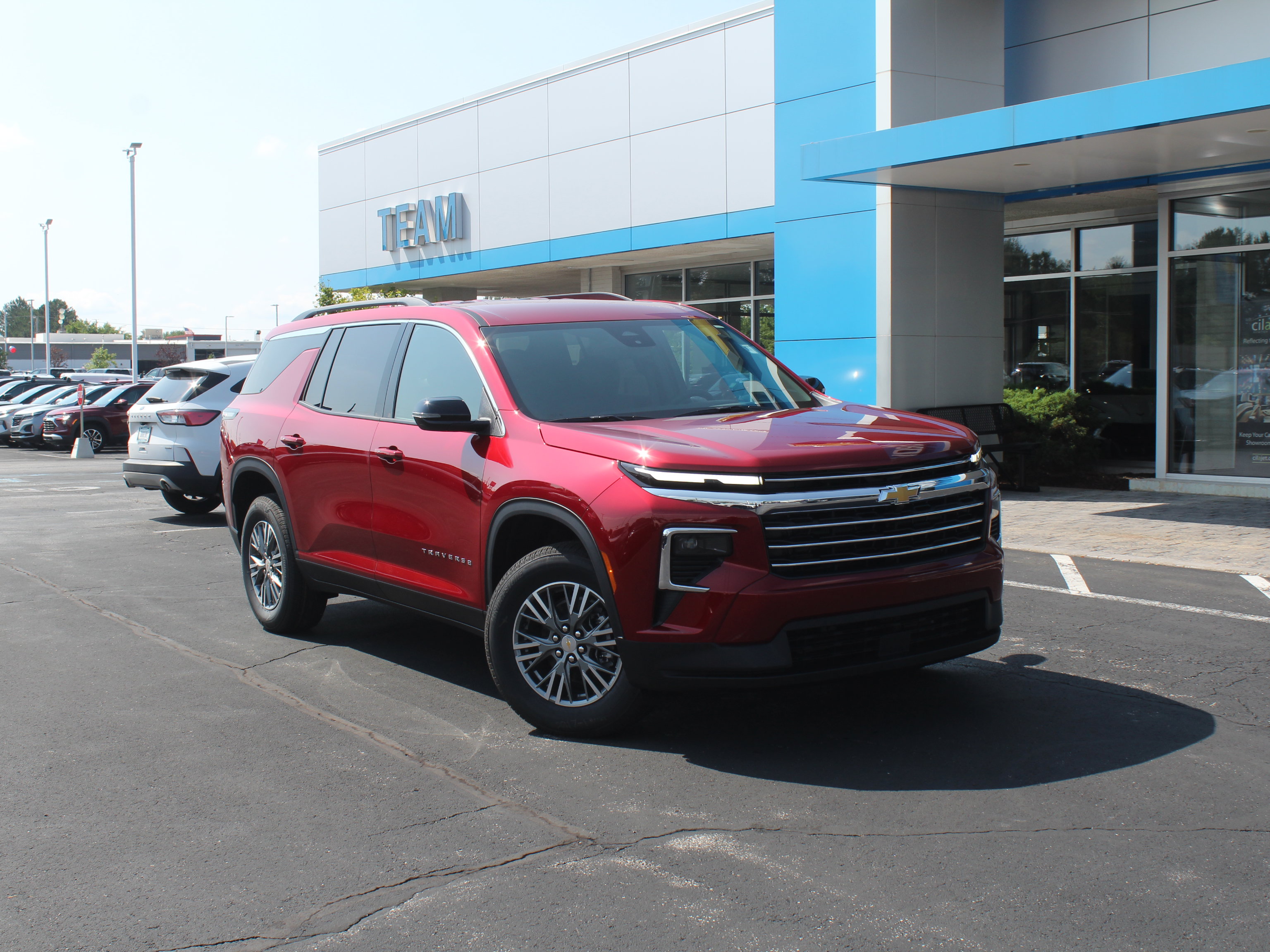 New 2027 Chevrolet Traverse LT AWD/4WD image 30