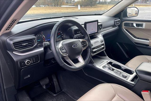 Certified 2023 Ford Explorer XLT w/ Equipment Group 202A image 15