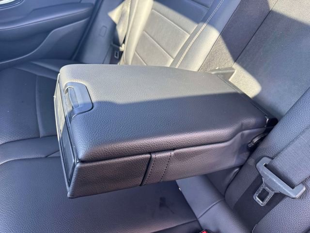 Used 2019 Mercedes-Benz GLC 300 4MATIC image 16