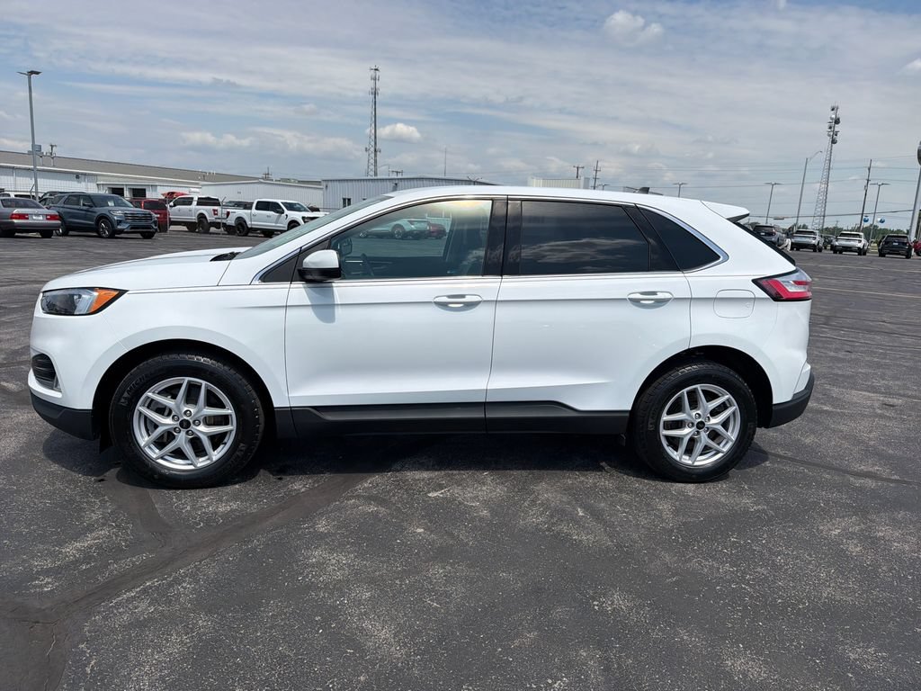 Used 2023 Ford Edge SEL w/ Convenience Package AWD/4WD image 5