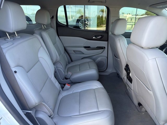 Used 2021 GMC Acadia SLT w/ Preferred Package FWD image 22