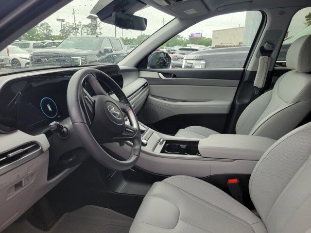 Used 2025 Hyundai Palisade SEL FWD image 5