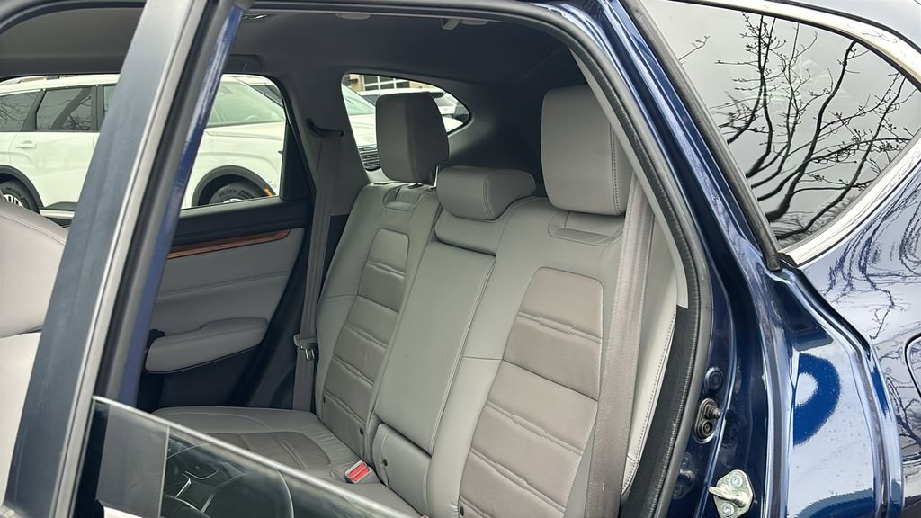 Used 2019 Honda CR-V Touring image 27