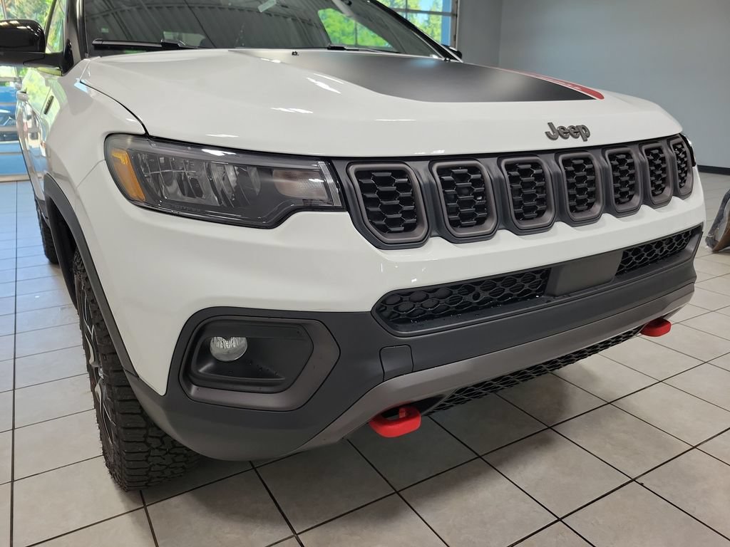 New 2026 Jeep Compass Trailhawk AWD/4WD image 16