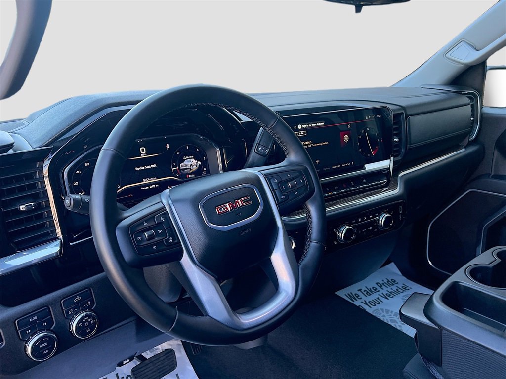 Used 2025 GMC Sierra 1500 Elevation image 9