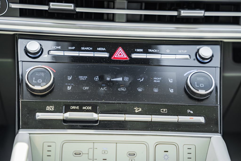 New 2025 Hyundai Santa Fe Calligraphy image 22