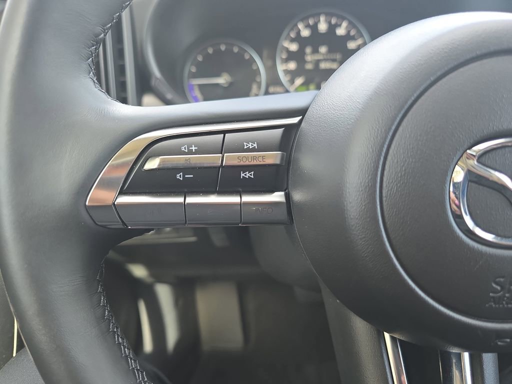 Used 2025 MAZDA CX-50 AWD 2.5 Hybrid w/ Premium Pkg image 17