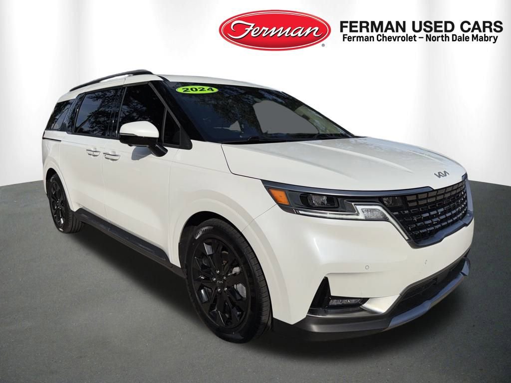 Used 2024 Kia Carnival SX