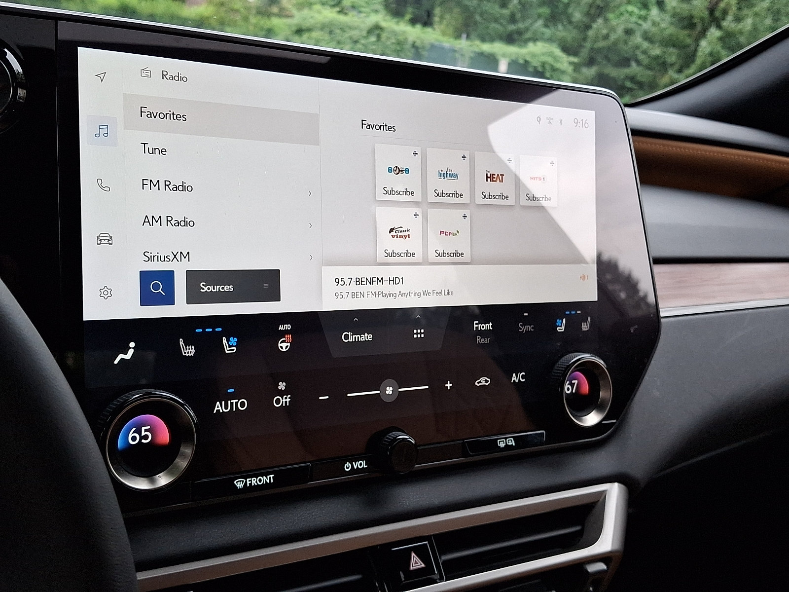 Used 2023 Lexus RX 350 Premium w/ Cold Area Package AWD/4WD image 17