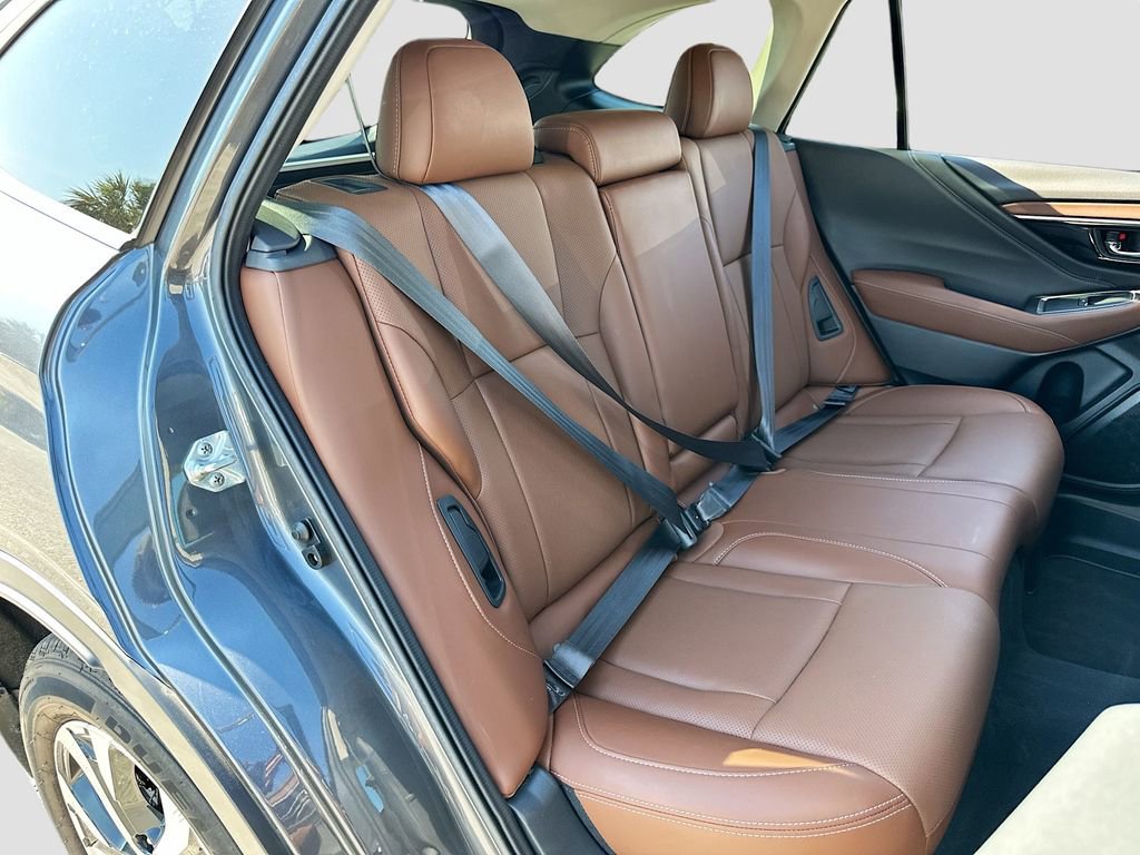 Used 2022 Subaru Outback Touring image 29
