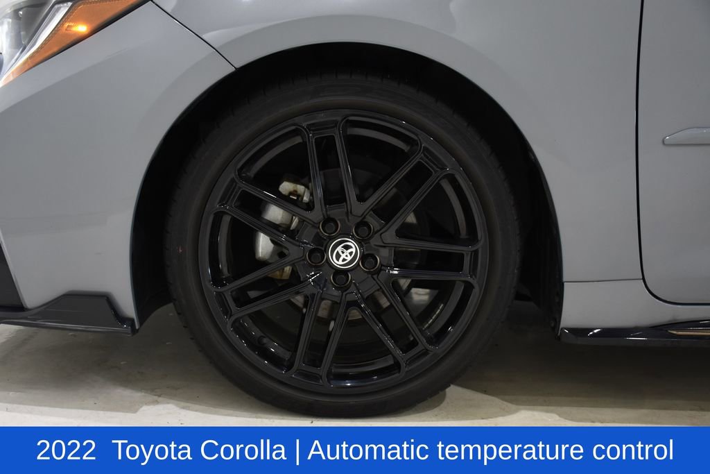 Used 2022 Toyota Corolla SE image 6