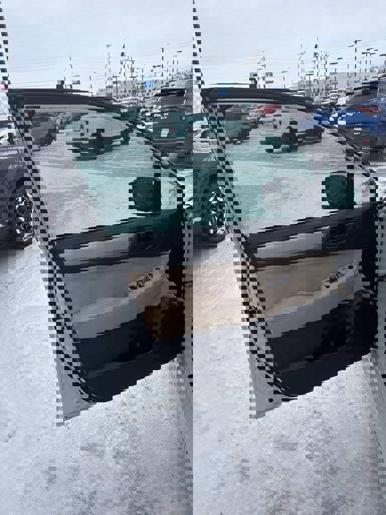 Used 2017 Subaru Legacy 2.5i w/ Alloy Wheel Package image 10