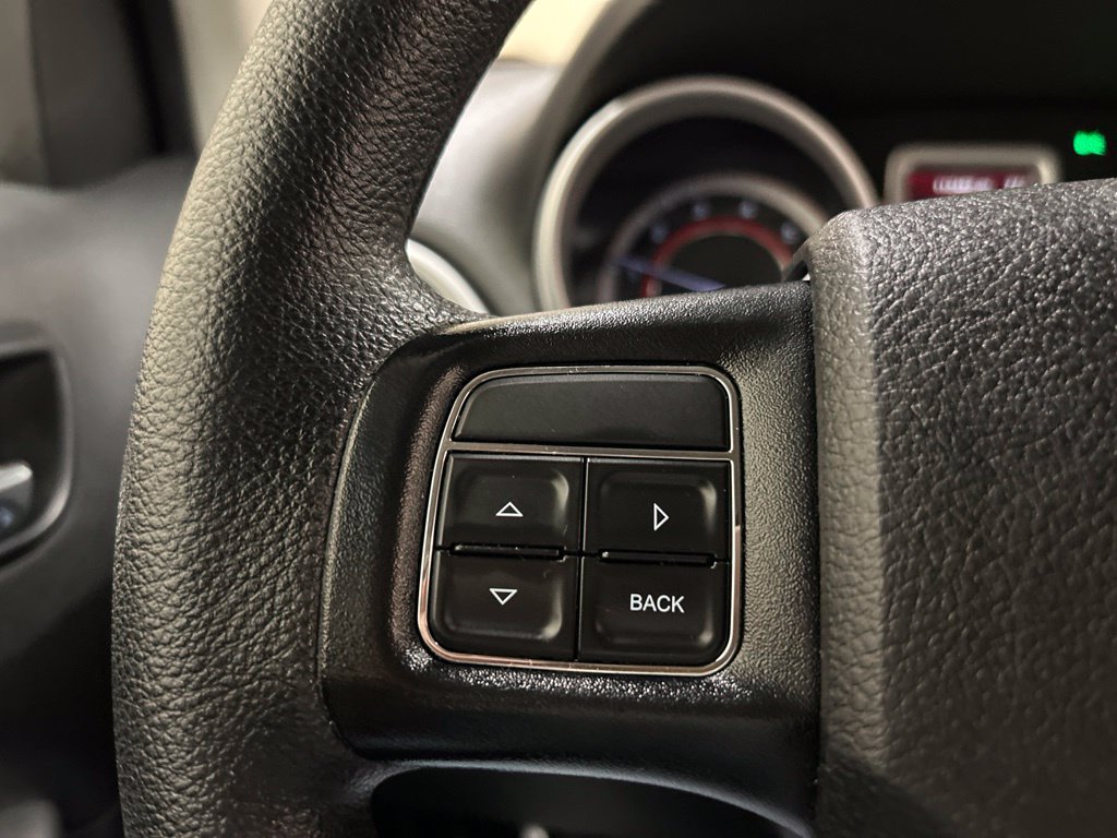 Used 2020 Dodge Journey SE w/ Blacktop Package FWD image 24