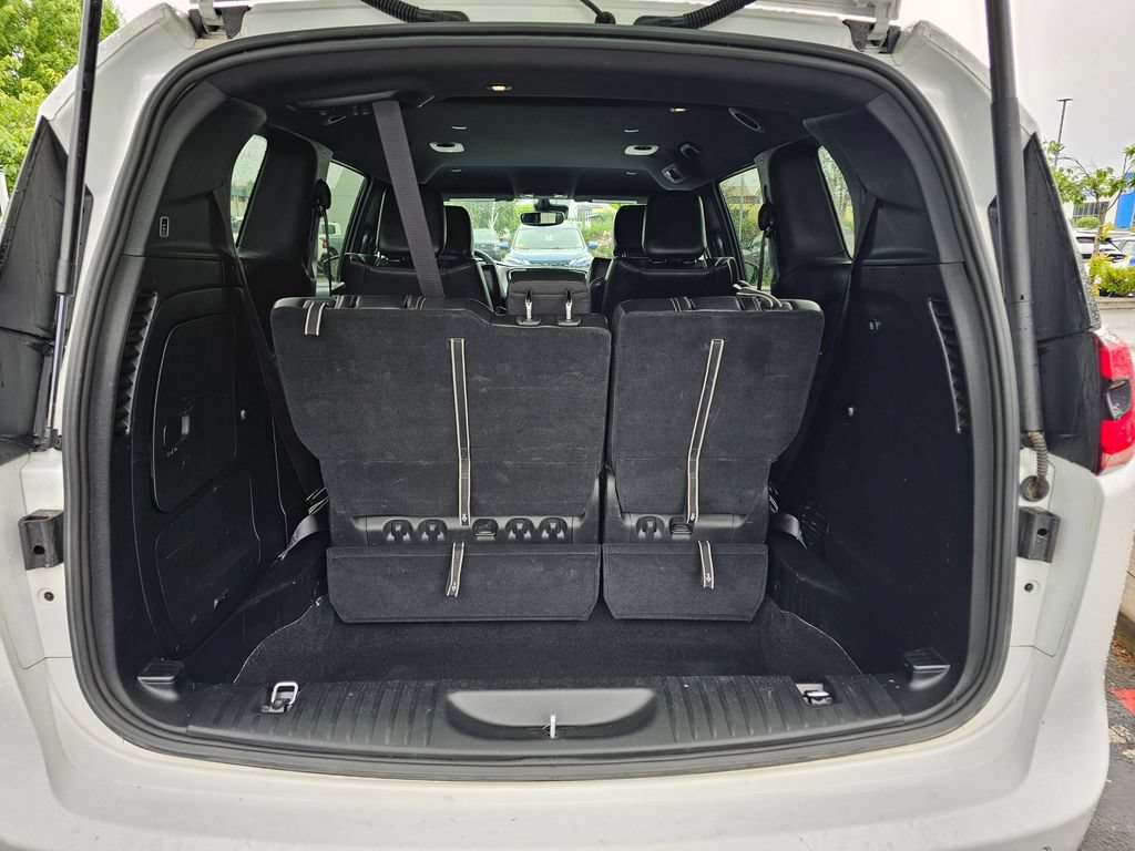 Used 2024 Chrysler Pacifica Limited FWD image 11