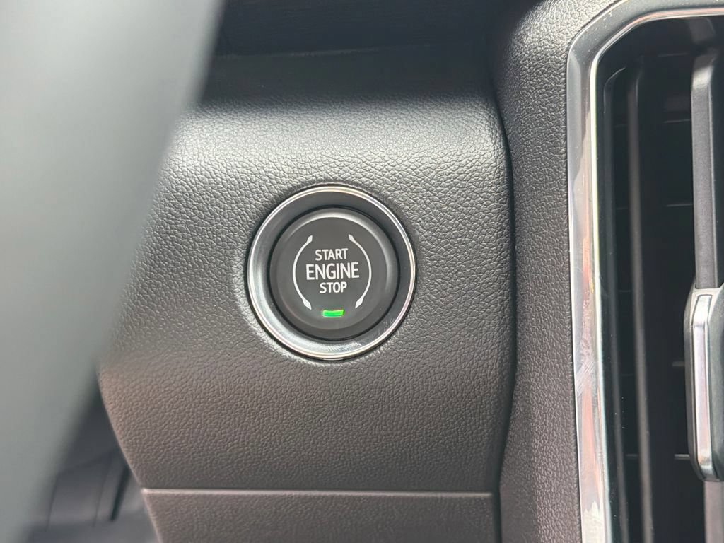 New 2026 GMC Acadia Elevation FWD image 31