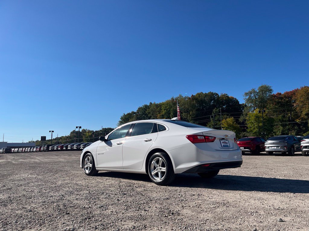 Used 2023 Chevrolet Malibu LT FWD image 10