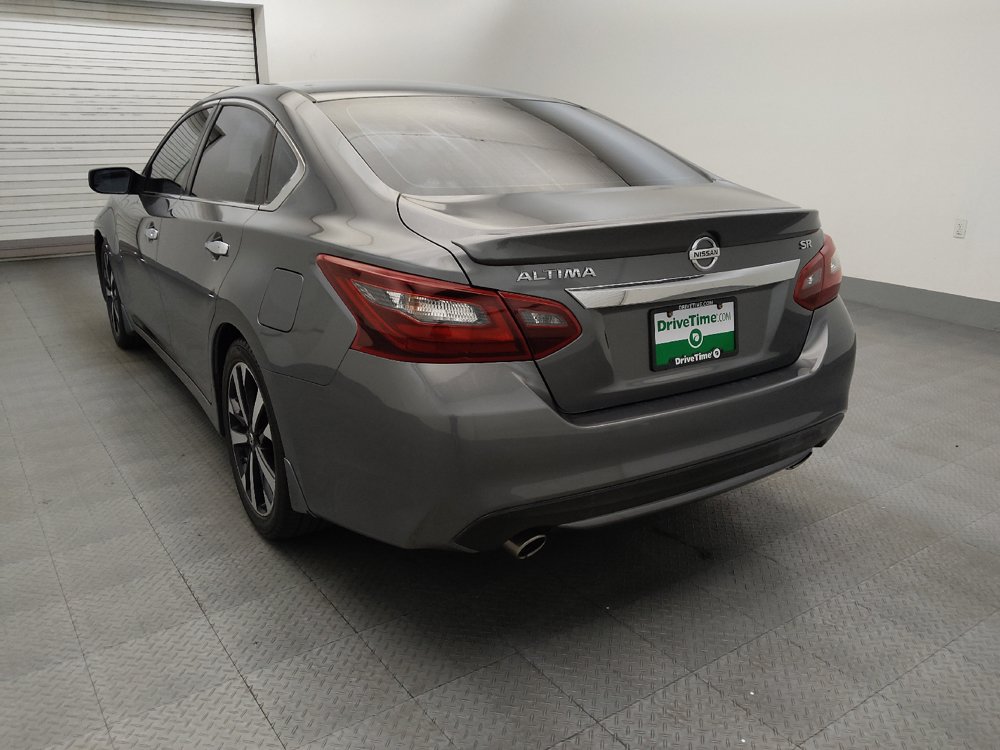 Used 2018 Nissan Altima 2.5 SR FWD image 5