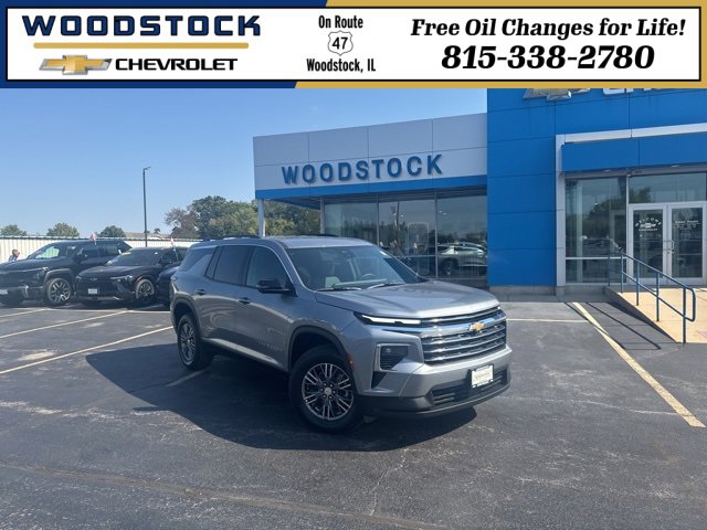 New 2026 Chevrolet Traverse LT w/ Driver Confidence Package image 1