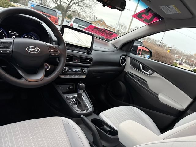 Used 2023 Hyundai Kona SEL w/ Convenience Package image 24