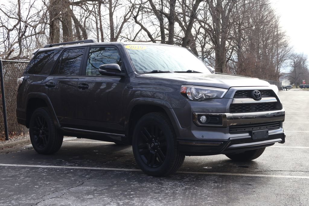 Used 2019 Toyota 4Runner Limited image 10