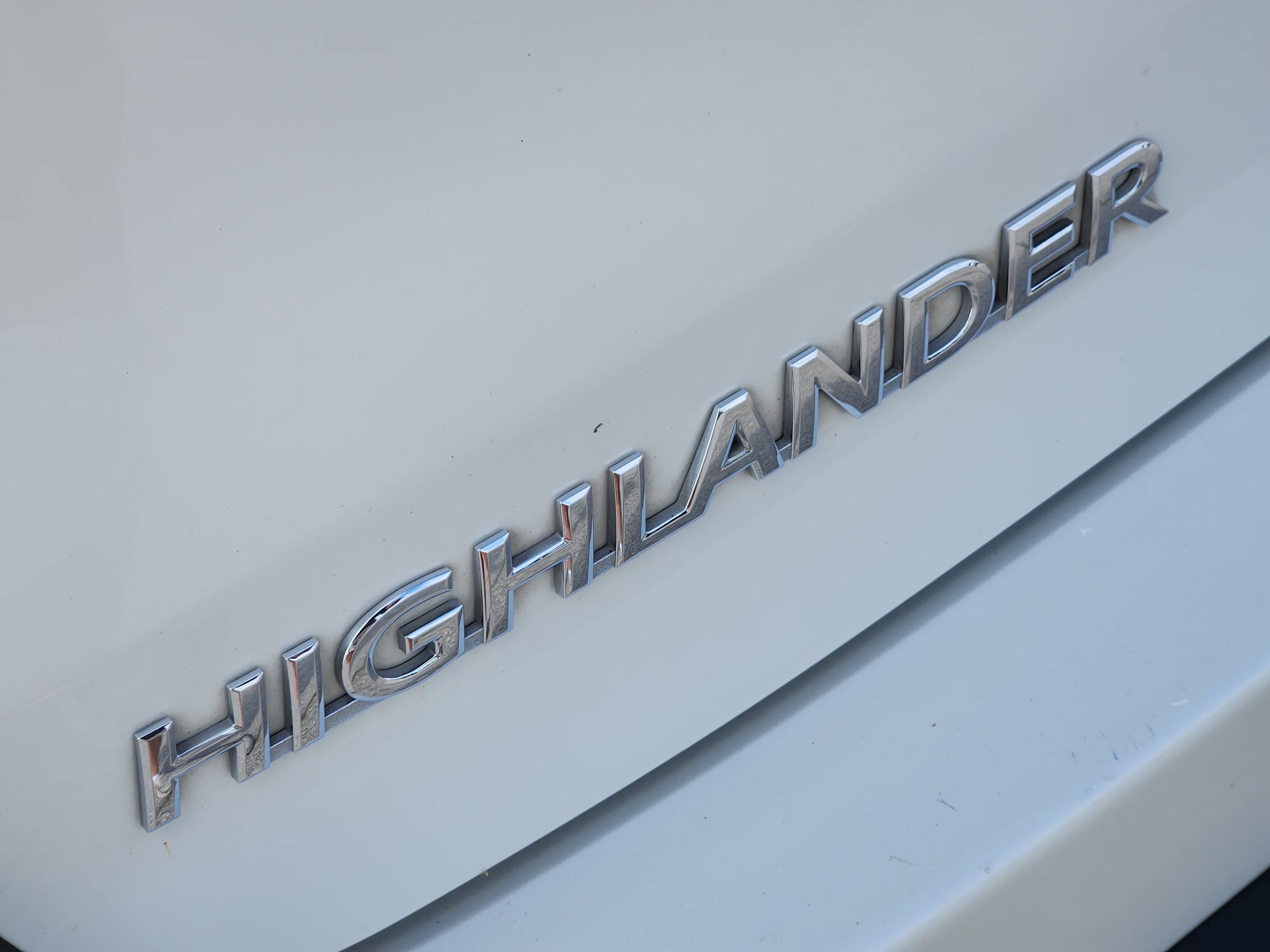 Used 2017 Toyota Highlander XLE FWD image 12