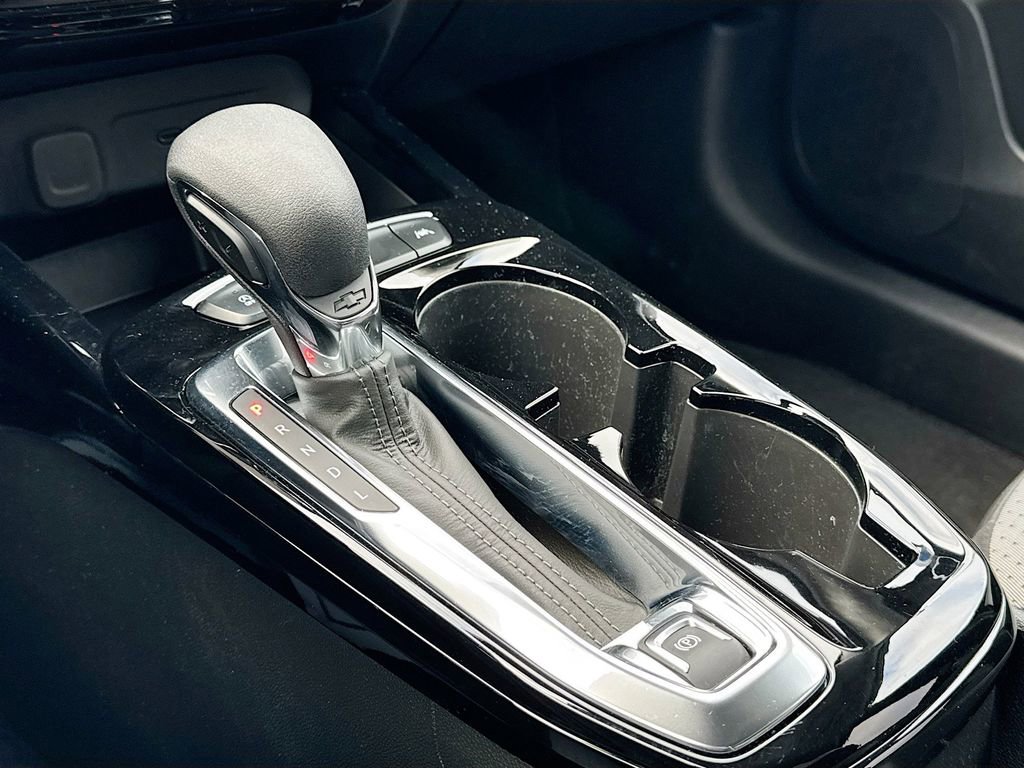 Used 2024 Chevrolet Trax LT w/ Driver Confidence Package image 16