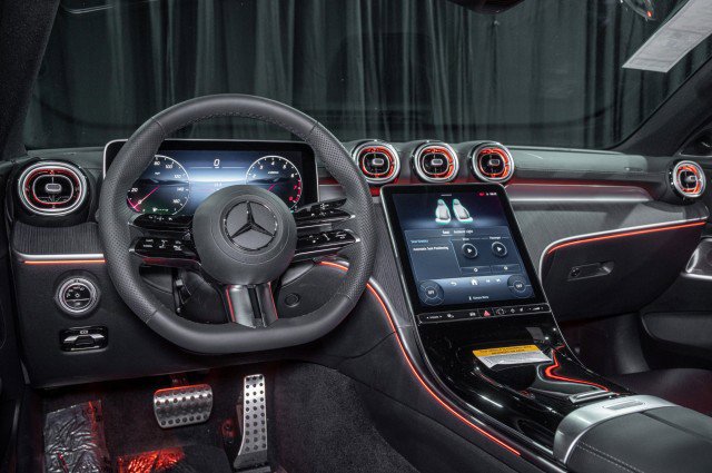Certified 2025 Mercedes-Benz C 300 Sedan image 18