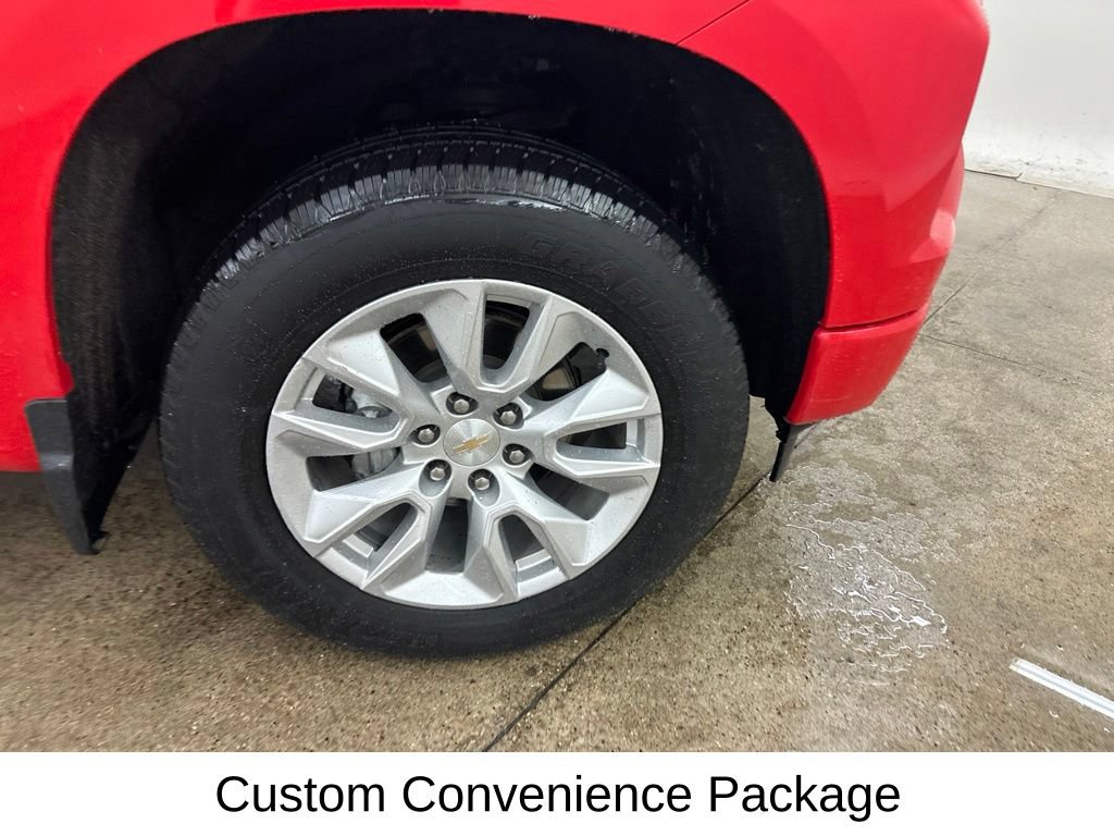 Used 2024 Chevrolet Silverado 1500 Custom AWD/4WD image 17