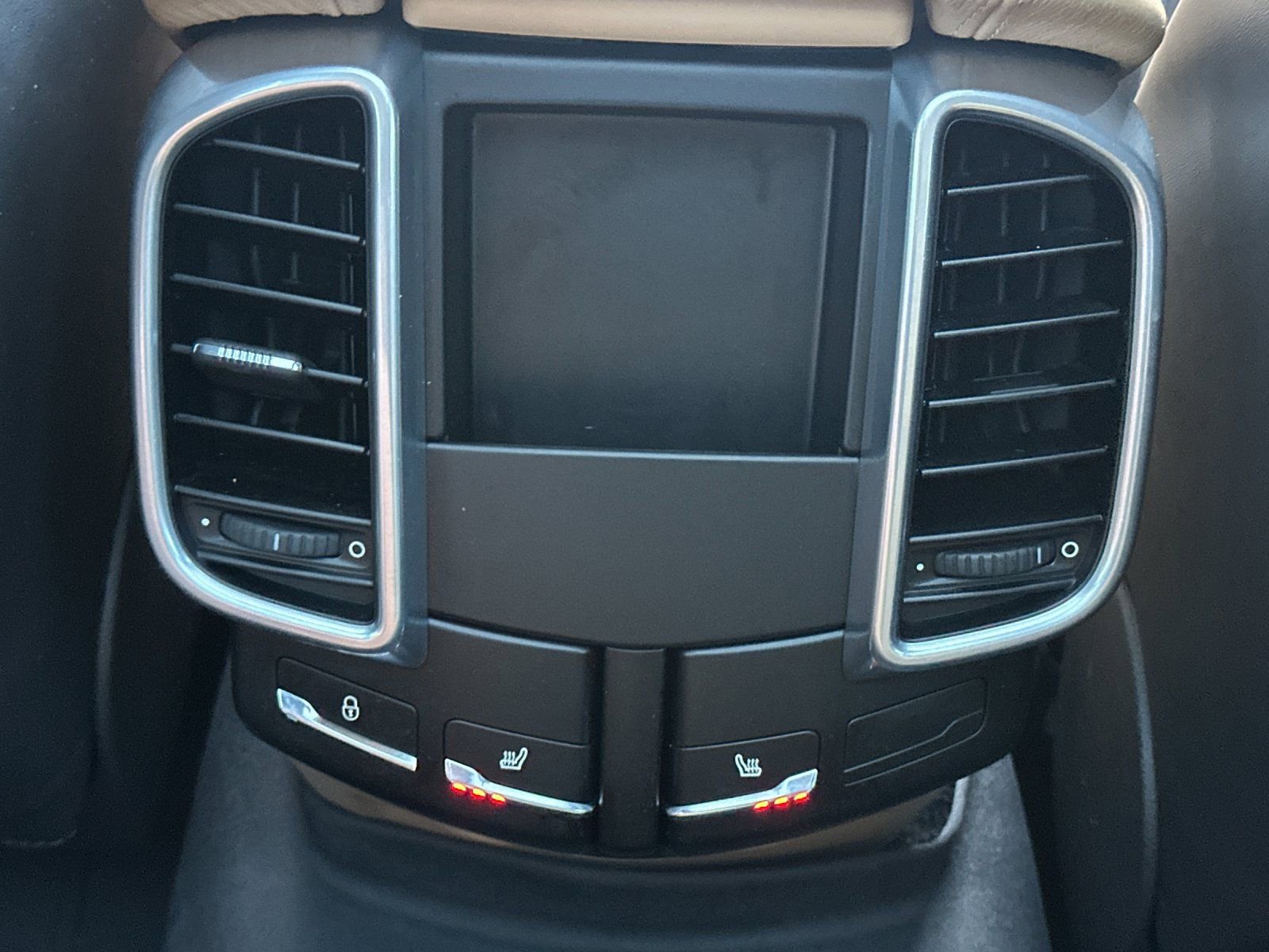 Used 2014 Porsche Cayenne Diesel AWD/4WD image 13