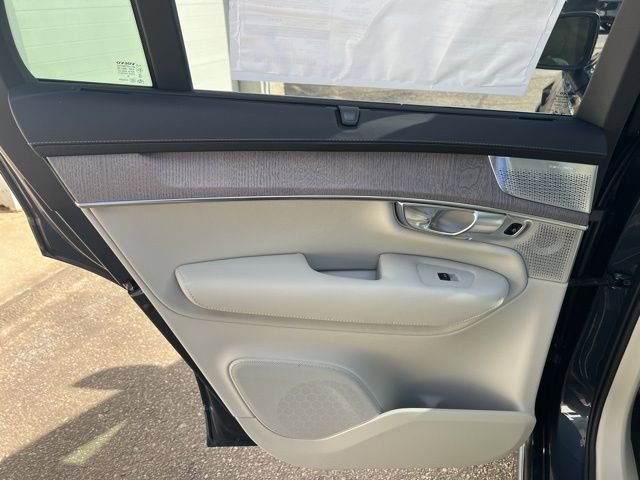 New 2026 Volvo XC90 B6 Ultra w/ Lounge Package image 21