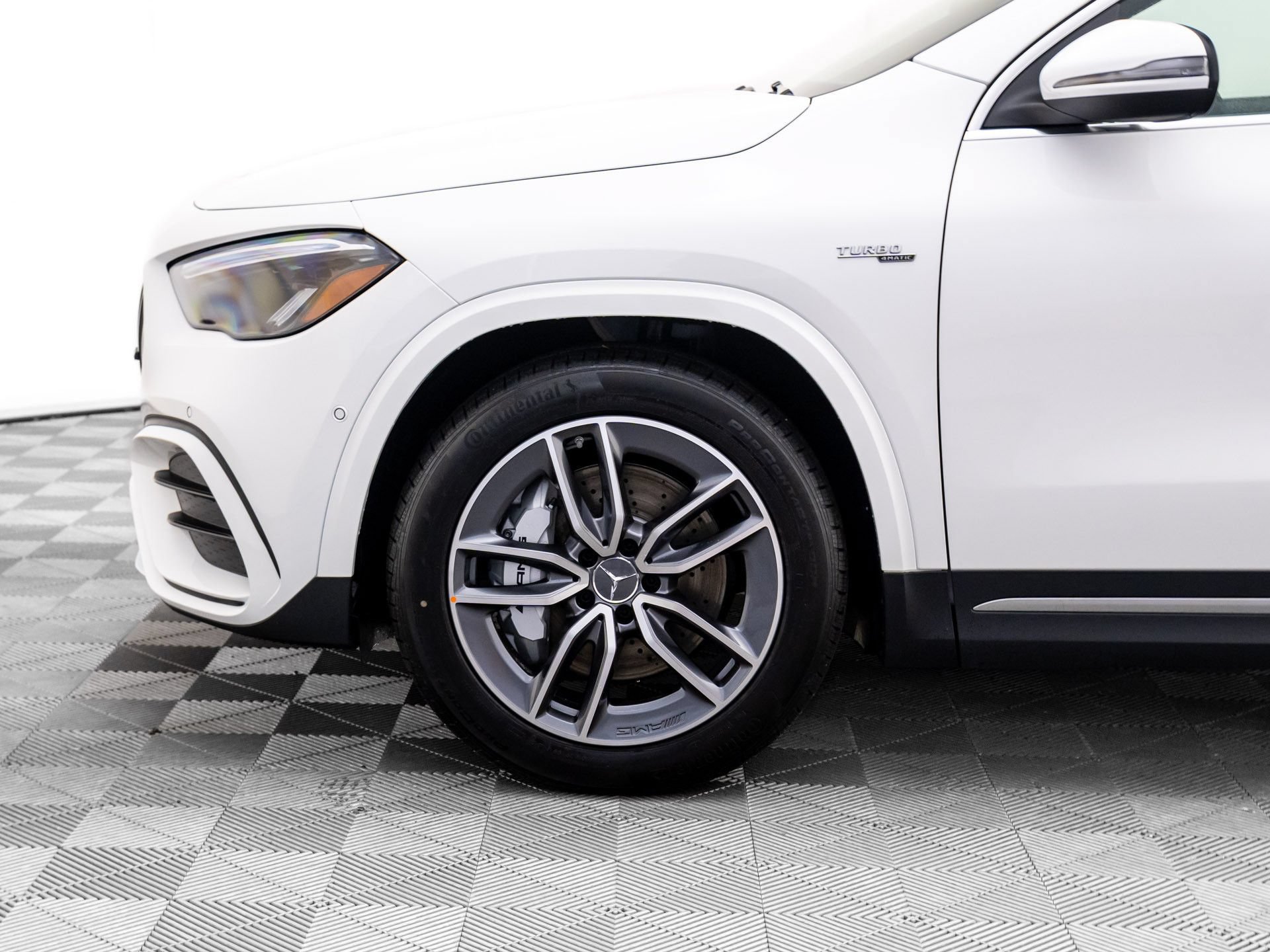 New 2026 Mercedes-Benz GLA 35 AMG 4MATIC image 35