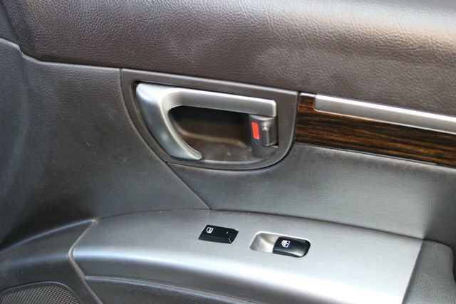 Used 2012 Hyundai Santa Fe Limited image 9